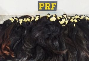 Carga de cabelo humano sem documentação é apreendida em ônibus na BR-262